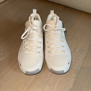 Nike metcon sneakers